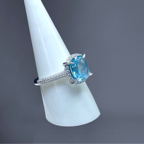 🌺Lafonn Blue Topaz Ring - Picture 8 of 15